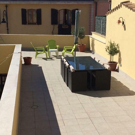 Casa Margherita Куарту-Сант'Элена Экстерьер фото
